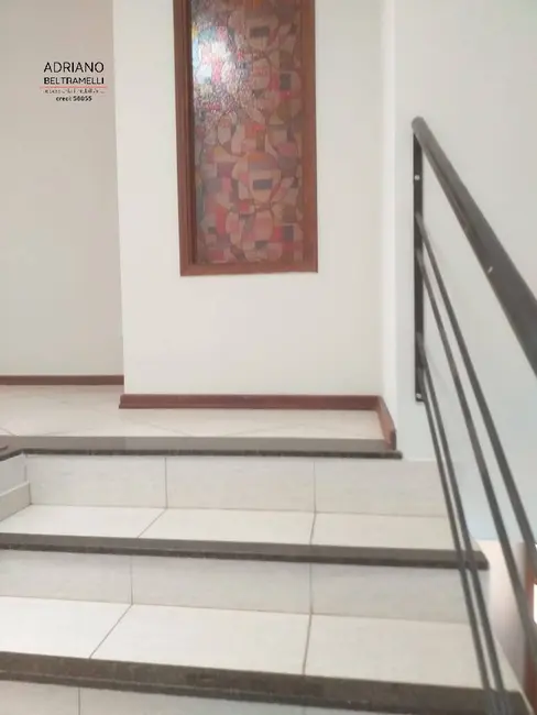 Casa com 3 quartos à venda e para alugar, 250m2 em Loteamento Parque das Hortências (Sousas), Campinas - SP - imagem 8 Foto 8 de Casa com 3 quartos à venda e para alugar, 250m2 em Loteamento Parque das Hortências (Sousas), Campinas - SP