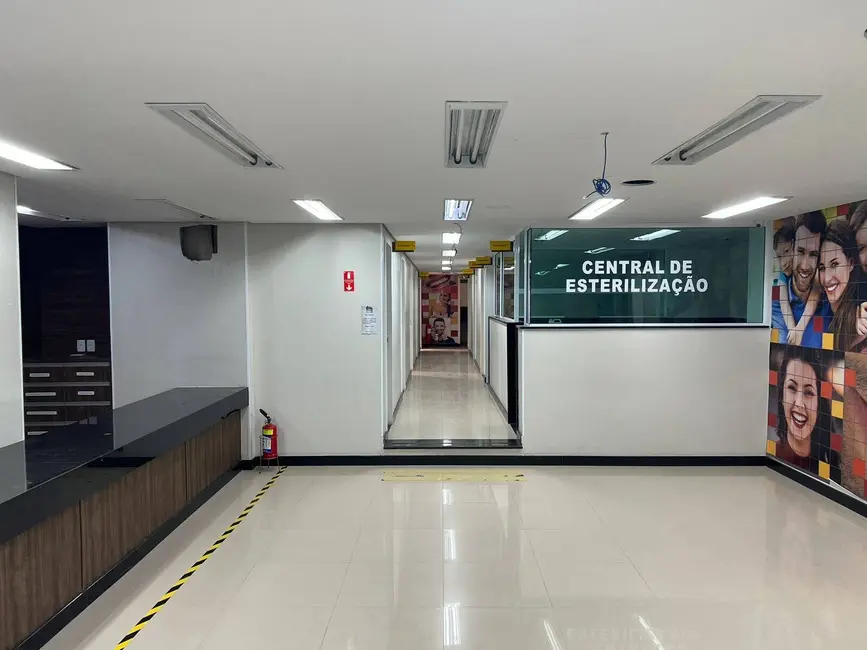 Sala Comercial para alugar, 468m2 em Centro, Campinas - SP - imagem 3 Foto 3 de Sala Comercial para alugar, 468m2 em Centro, Campinas - SP