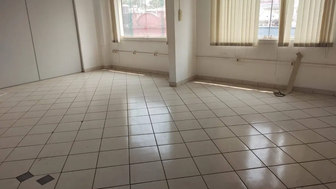 Sala Comercial para alugar, 1300m2 em Centro, Campinas - SP - imagem 9 Foto 9 de Sala Comercial para alugar, 1300m2 em Centro, Campinas - SP