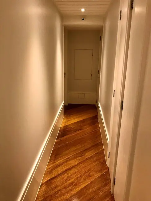 Apartamento com 4 quartos à venda, 670m2 em Cambuí, Campinas - SP - imagem 5 Foto 5 de Apartamento com 4 quartos à venda, 670m2 em Cambuí, Campinas - SP