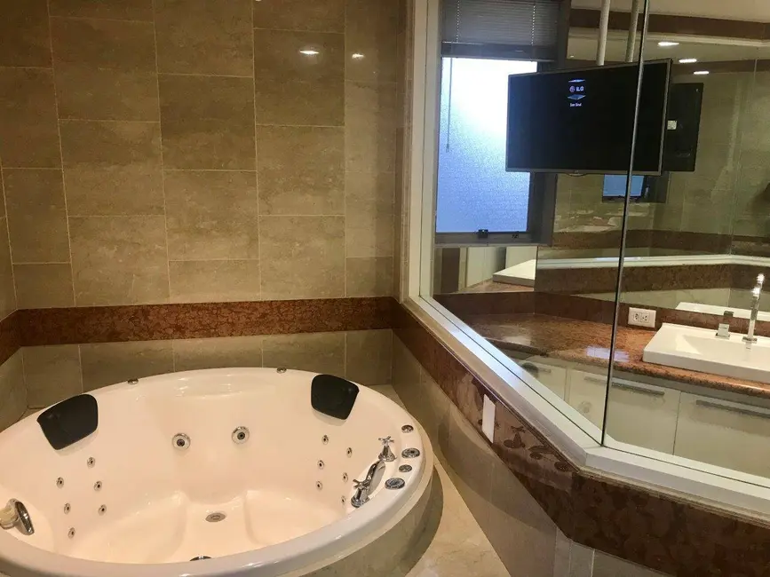 Apartamento com 4 quartos à venda, 670m2 em Cambuí, Campinas - SP - imagem 8 Foto 8 de Apartamento com 4 quartos à venda, 670m2 em Cambuí, Campinas - SP