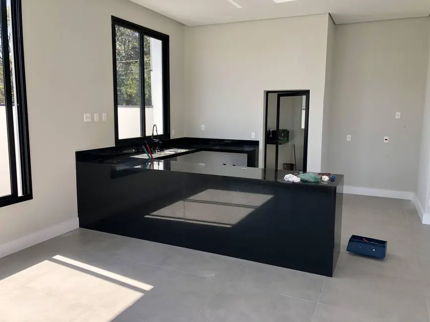 Casa de Condomínio com 4 quartos à venda, 342m2 em Parque das Quaresmeiras, Campinas - SP - imagem 6 Foto 6 de Casa de Condomínio com 4 quartos à venda, 342m2 em Parque das Quaresmeiras, Campinas - SP