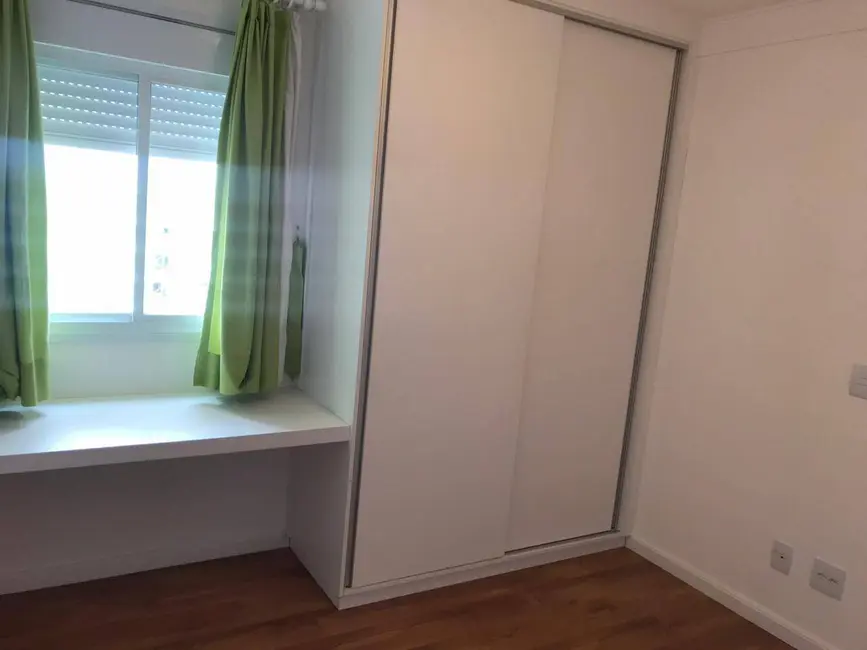Apartamento com 3 quartos para alugar, 106m2 em Cambuí, Campinas - SP - imagem 8 Foto 8 de Apartamento com 3 quartos para alugar, 106m2 em Cambuí, Campinas - SP
