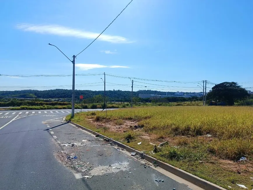 Foto 2 de Terreno / Lote à venda, 250m2 em Campinas - SP