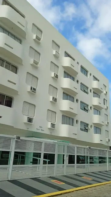 Foto 1 de Apartamento com 2 quartos à venda, 70m2 em Enseada, Guaruja - SP