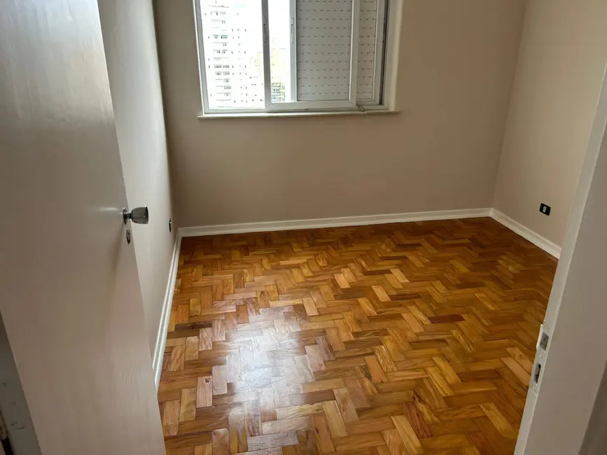 Foto 8 de Apartamento com 3 quartos para alugar, 166m2 em Cambuí, Campinas - SP