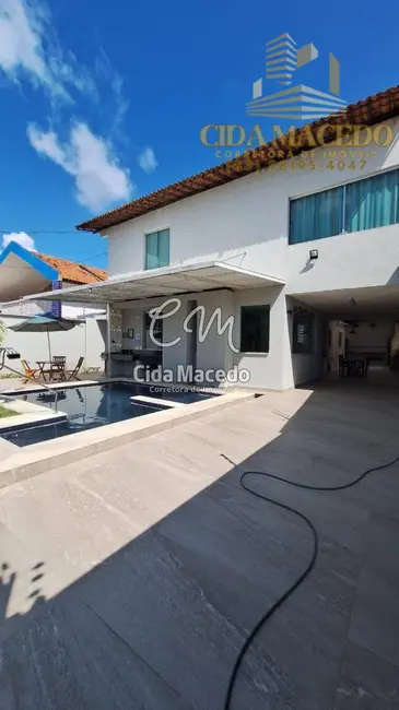 Casa com 5 quartos à venda, 298m2 em Camboinha, Cabedelo - PB - imagem 3 Foto 3 de Casa com 5 quartos à venda, 298m2 em Camboinha, Cabedelo - PB