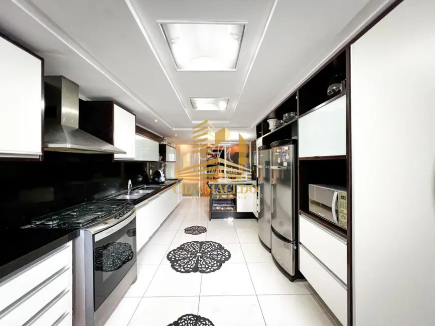 Foto 9 de Apartamento com 4 quartos à venda, 320m2 em Cabo Branco, Joao Pessoa - PB