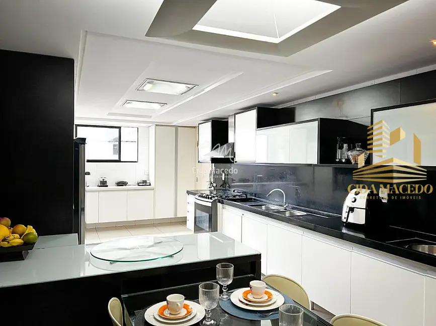 Foto 8 de Apartamento com 4 quartos à venda, 320m2 em Cabo Branco, Joao Pessoa - PB