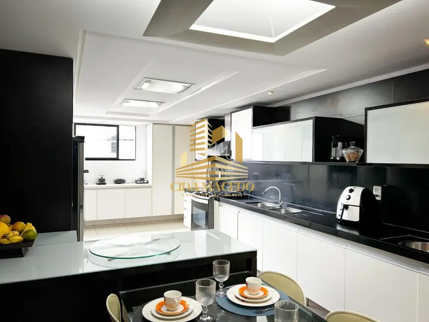 Foto 8 de Apartamento com 4 quartos à venda, 320m2 em Cabo Branco, Joao Pessoa - PB