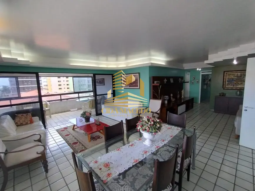 Foto 1 de Apartamento com 4 quartos à venda, 215m2 em Jardim Oceania, Joao Pessoa - PB