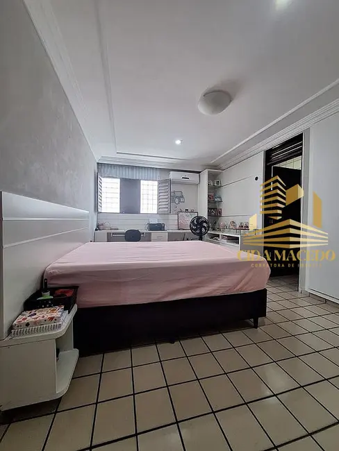 Foto 8 de Casa com 4 quartos à venda, 234m2 em Bessa, Joao Pessoa - PB