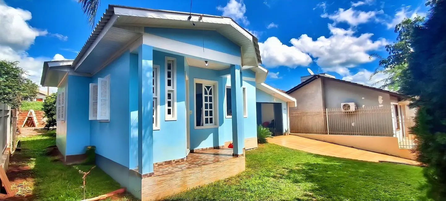 Foto 1 de Sobrado com 2 quartos à venda, 105m2 em Centro, Ibiruba - RS