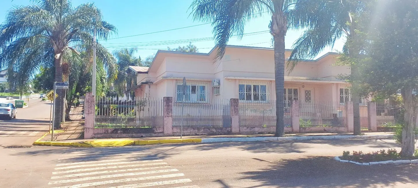 Foto 2 de Sobrado à venda em Centro, Colorado - RS