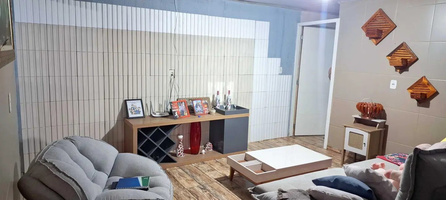 Foto 6 de Sobrado com 4 quartos à venda, 170m2 em Centro, Lagoa Dos Tres Cantos - RS