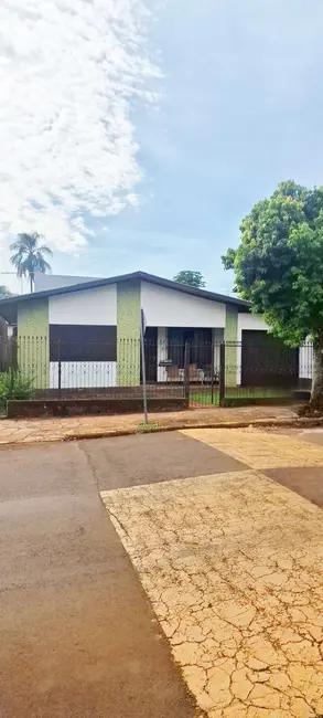 Foto 1 de Sobrado com 3 quartos à venda, 108m2 em Centro, Ibiruba - RS