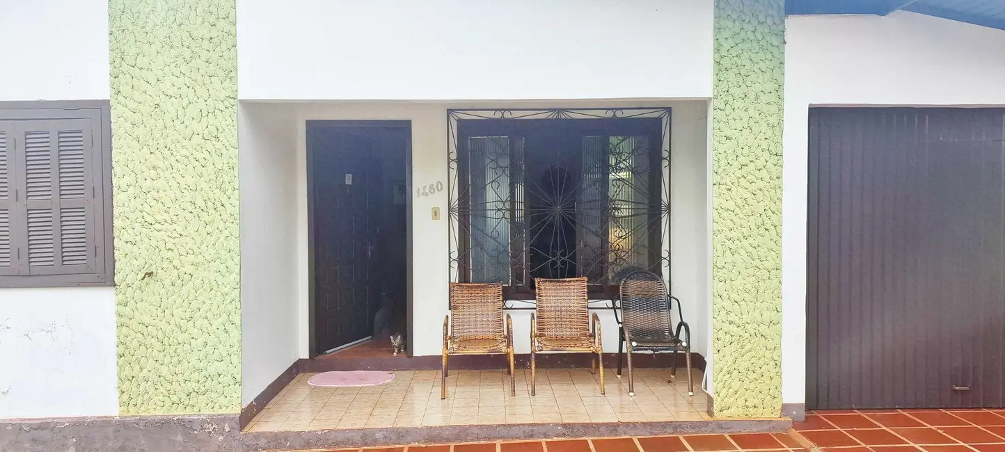 Foto 6 de Sobrado com 3 quartos à venda, 108m2 em Centro, Ibiruba - RS