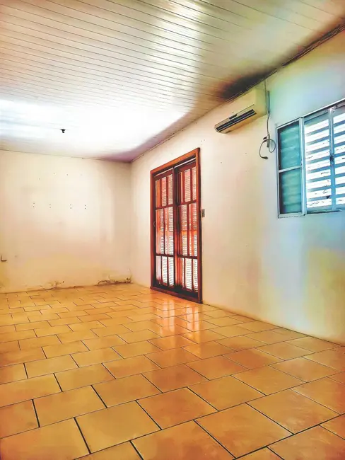 Foto 2 de Sobrado com 2 quartos à venda, 45m2 em Centro, Ibiruba - RS