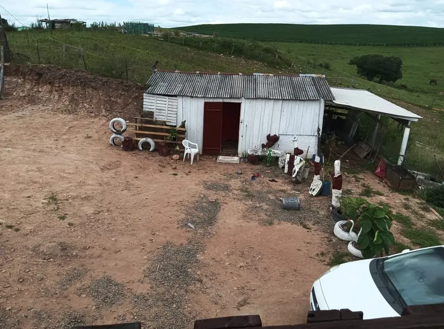 Armazém / Galpão com 2 quartos à venda, 75m2 em Centro, Jacuizinho - RS - imagem 2 Foto 2 de Armazém / Galpão com 2 quartos à venda, 75m2 em Centro, Jacuizinho - RS