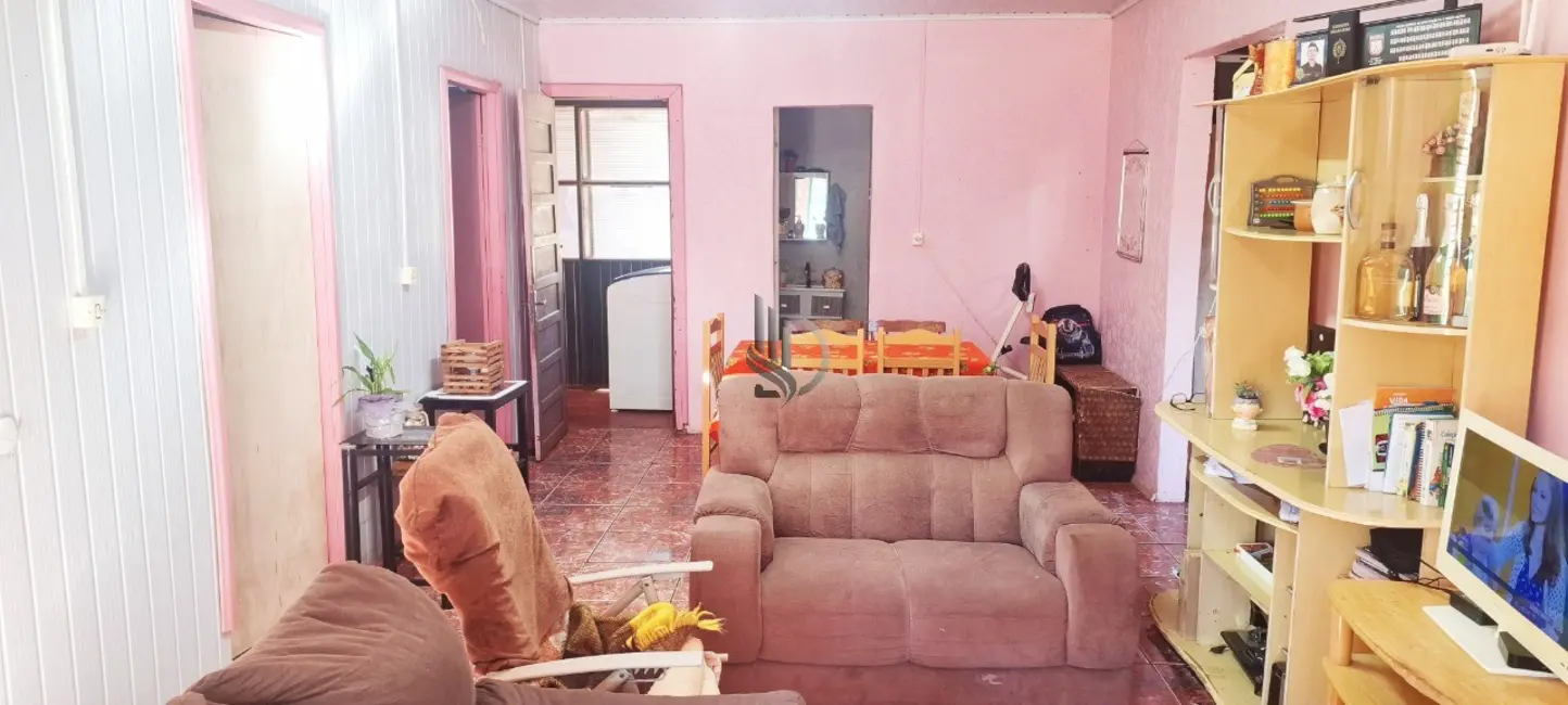Sobrado com 2 quartos à venda em Centro, Tapera - RS - imagem 9 Foto 9 de Sobrado com 2 quartos à venda em Centro, Tapera - RS