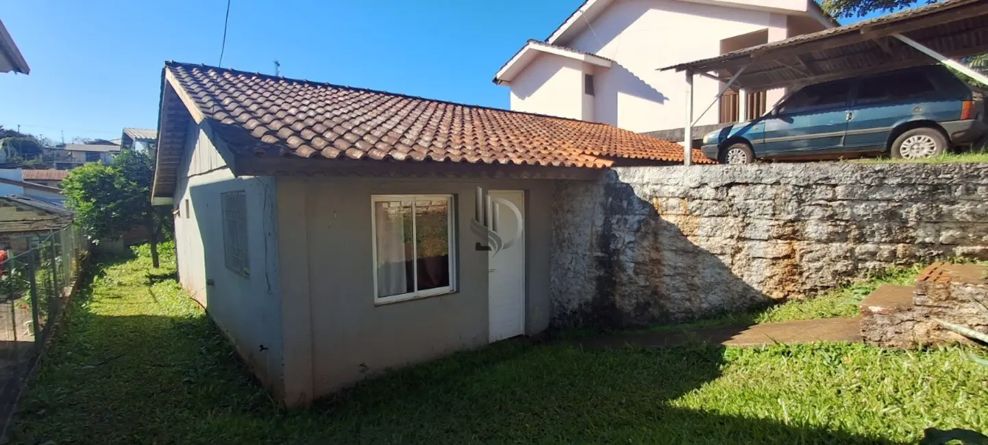 Sobrado com 2 quartos à venda em Tapera - RS - imagem 2 Foto 2 de Sobrado com 2 quartos à venda em Tapera - RS