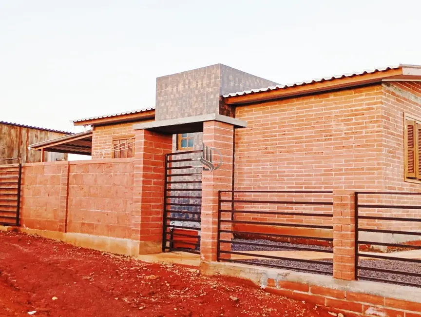 Foto 3 de Sobrado com 2 quartos à venda em Tapera - RS