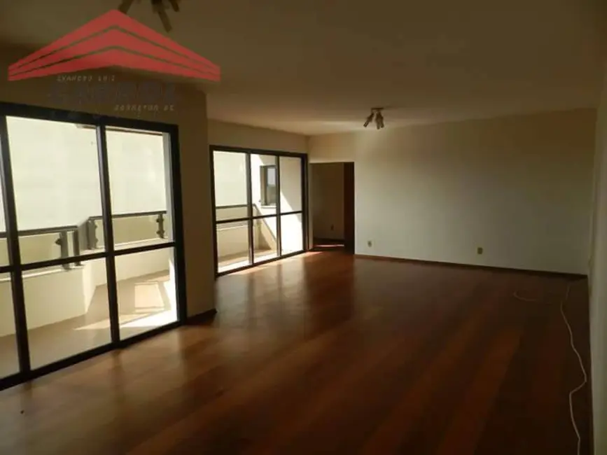 Foto 1 de Apartamento com 3 quartos à venda, 216m2 em Anhangabaú, Jundiai - SP