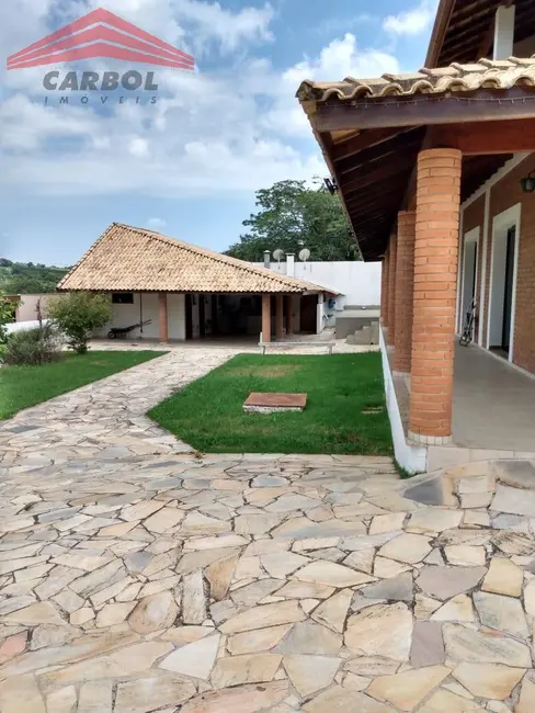 Casa com 5 quartos à venda, 1000m2 em Traviú, Jundiai - SP - imagem 2 Foto 2 de Casa com 5 quartos à venda, 1000m2 em Traviú, Jundiai - SP