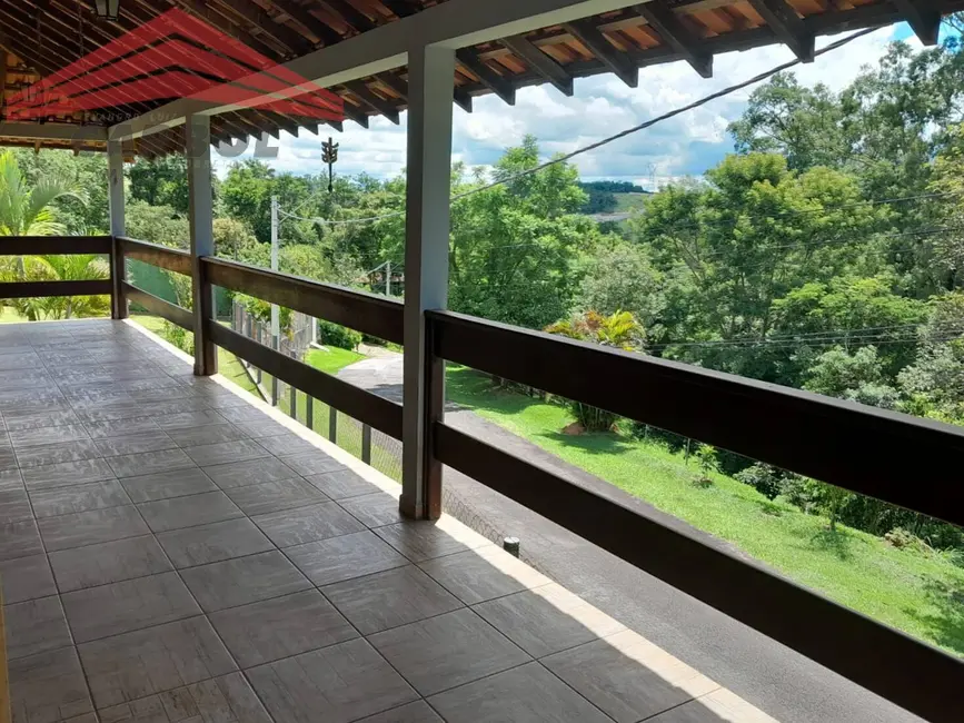 Chácara com 3 quartos à venda, 1076m2 em Jundiai - SP - imagem 6 Foto 6 de Chácara com 3 quartos à venda, 1076m2 em Jundiai - SP