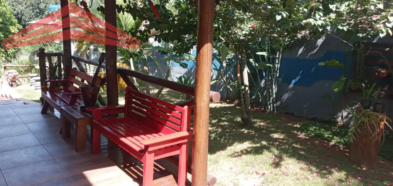 Chácara com 3 quartos à venda, 1200m2 em Louveira - SP - imagem 6 Foto 6 de Chácara com 3 quartos à venda, 1200m2 em Louveira - SP