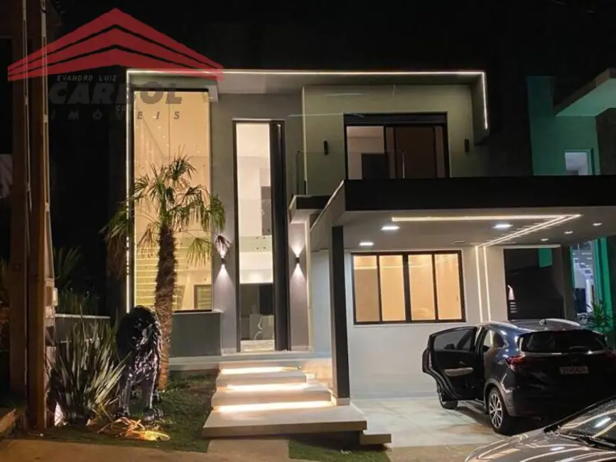 Foto 1 de Casa de Condomínio com 3 quartos à venda, 250m2 em Cabreuva - SP