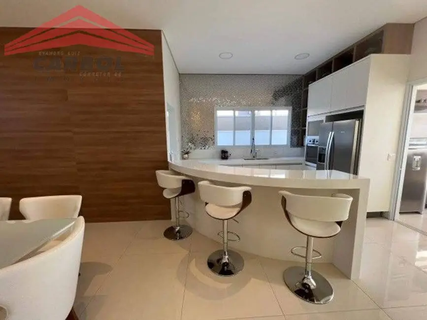 Foto 4 de Casa de Condomínio com 3 quartos à venda, 515m2 em Medeiros, Jundiai - SP