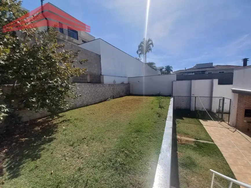 Casa de Condomínio com 3 quartos à venda e para alugar, 518m2 em Medeiros, Jundiai - SP - imagem 9 Foto 9 de Casa de Condomínio com 3 quartos à venda e para alugar, 518m2 em Medeiros, Jundiai - SP