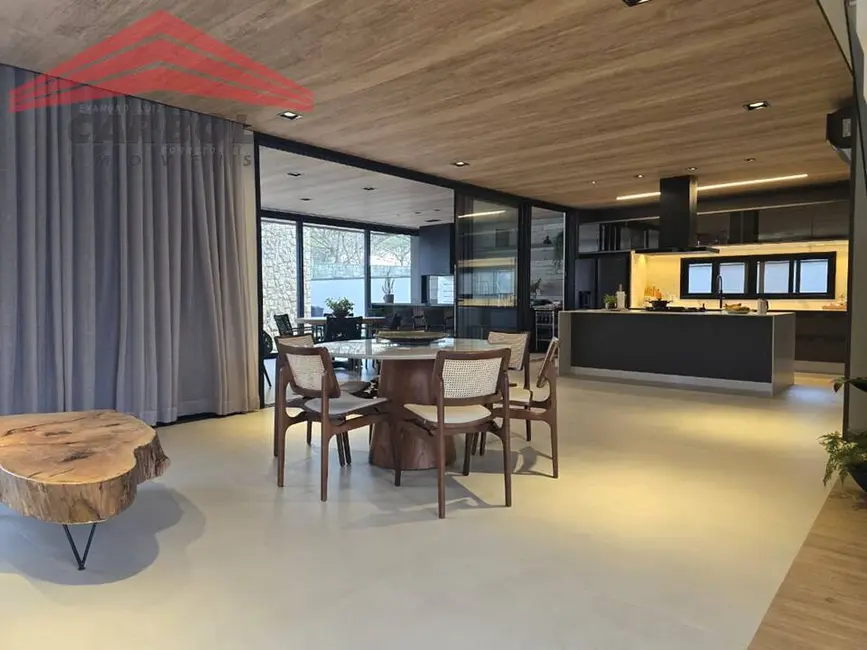 Foto 5 de Casa de Condomínio com 3 quartos à venda, 1070m2 em Caxambu, Jundiai - SP