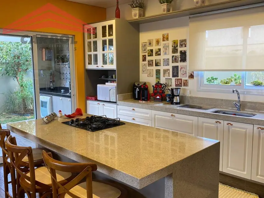 Casa de Condomínio com 3 quartos à venda, 272m2 em Recanto Quarto Centenário, Jundiai - SP - imagem 5 Foto 5 de Casa de Condomínio com 3 quartos à venda, 272m2 em Recanto Quarto Centenário, Jundiai - SP