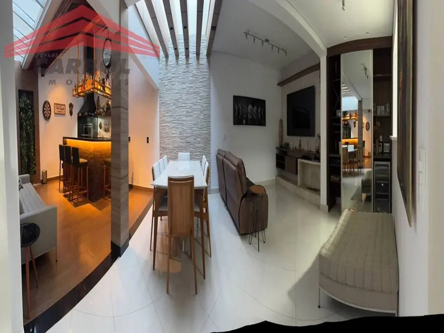 Casa de Condomínio com 4 quartos à venda, 203m2 em Jardim Ermida I, Jundiai - SP - imagem 3 Foto 3 de Casa de Condomínio com 4 quartos à venda, 203m2 em Jardim Ermida I, Jundiai - SP