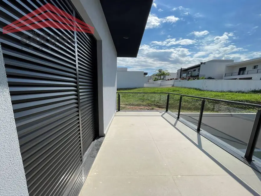 Casa de Condomínio com 3 quartos à venda, 250m2 em Recanto Quarto Centenário, Jundiai - SP - imagem 3 Foto 3 de Casa de Condomínio com 3 quartos à venda, 250m2 em Recanto Quarto Centenário, Jundiai - SP