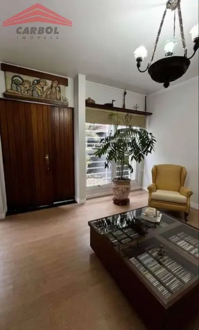 Casa com 5 quartos à venda, 258m2 em Vila Viotto, Jundiai - SP - imagem 5 Foto 5 de Casa com 5 quartos à venda, 258m2 em Vila Viotto, Jundiai - SP