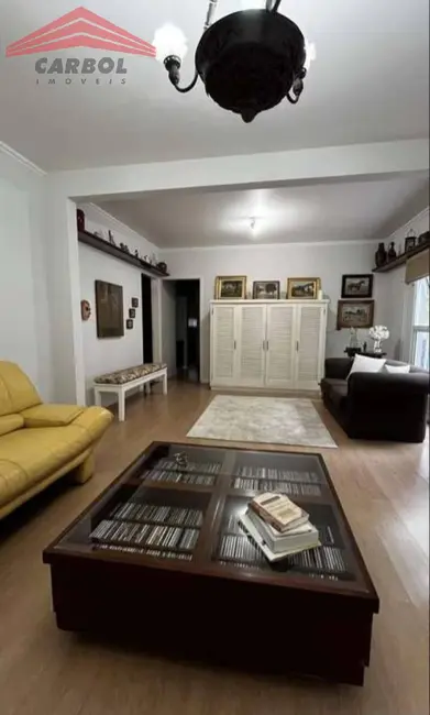 Casa com 5 quartos à venda, 258m2 em Vila Viotto, Jundiai - SP - imagem 3 Foto 3 de Casa com 5 quartos à venda, 258m2 em Vila Viotto, Jundiai - SP