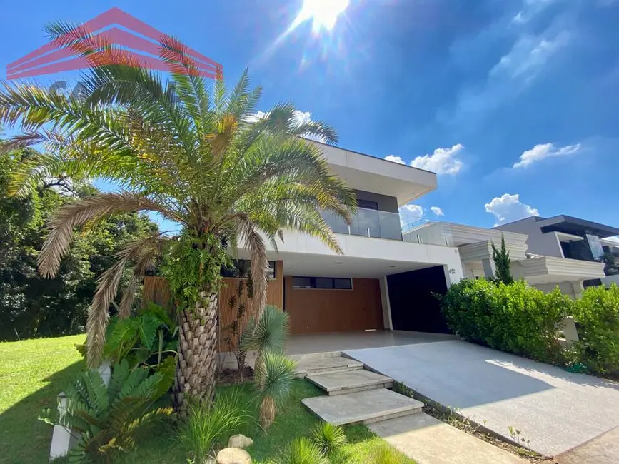 Casa de Condomínio com 3 quartos à venda, 328m2 em Villaggio San Marco, Jundiai - SP - imagem 3 Foto 3 de Casa de Condomínio com 3 quartos à venda, 328m2 em Villaggio San Marco, Jundiai - SP