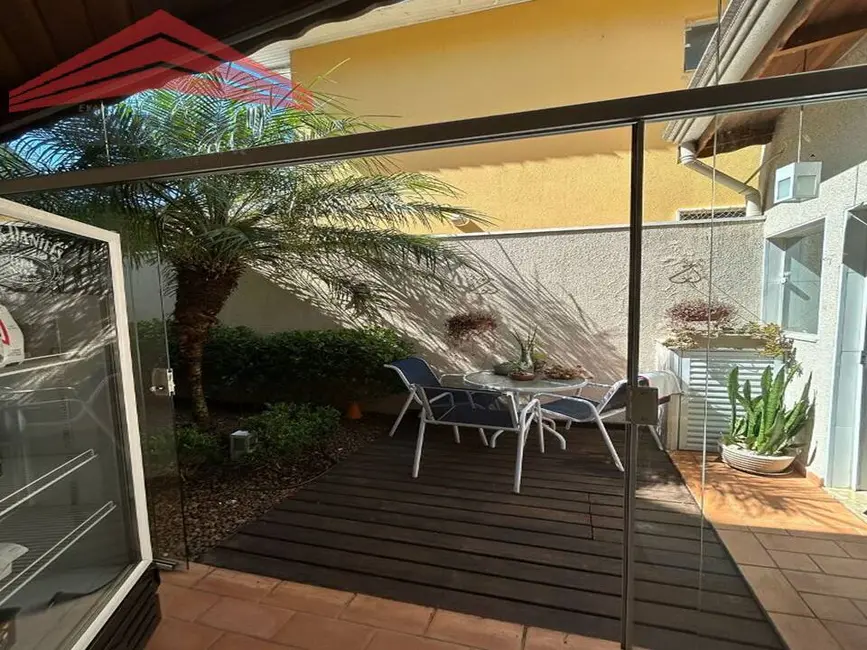 Casa de Condomínio com 3 quartos à venda, 120m2 em Jardim Florestal, Jundiai - SP - imagem 2 Foto 2 de Casa de Condomínio com 3 quartos à venda, 120m2 em Jardim Florestal, Jundiai - SP