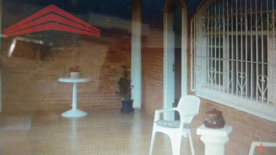 Casa com 2 quartos à venda, 280m2 em Jundiai - SP - imagem 1 Foto 1 de Casa com 2 quartos à venda, 280m2 em Jundiai - SP