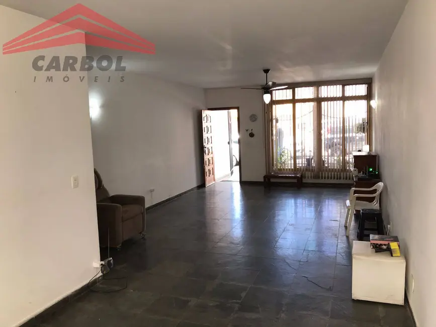 Foto 2 de Casa com 3 quartos para alugar, 232m2 em Vila Vianelo, Jundiai - SP