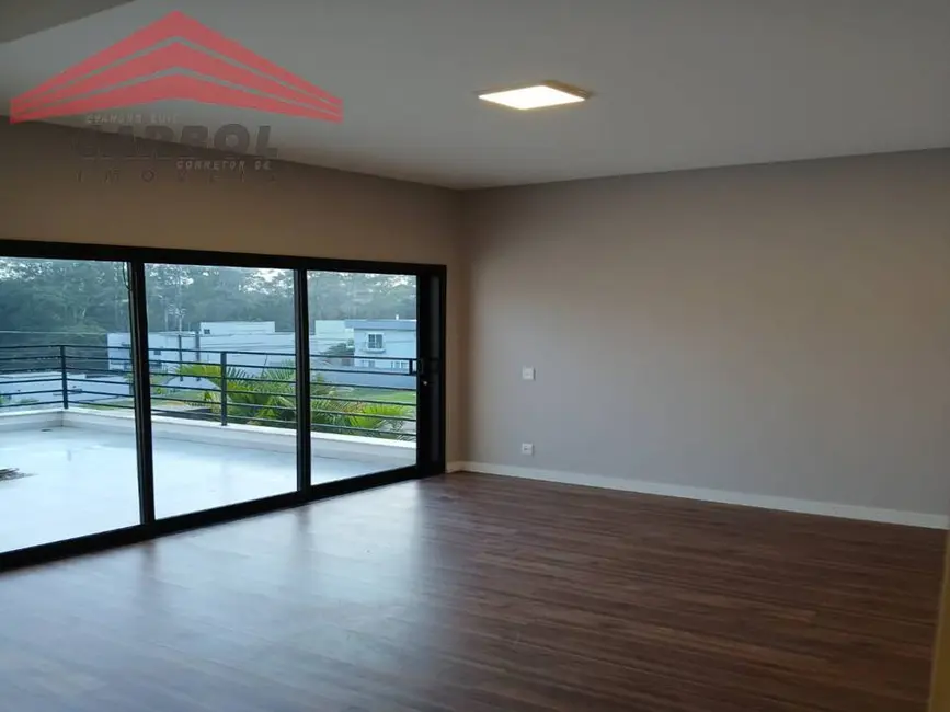 Casa de Condomínio com 3 quartos à venda, 360m2 em Itupeva - SP - imagem 5 Foto 5 de Casa de Condomínio com 3 quartos à venda, 360m2 em Itupeva - SP