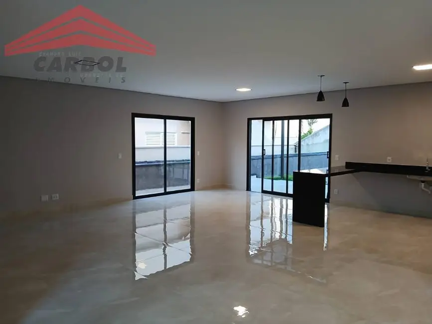 Casa de Condomínio com 3 quartos à venda, 360m2 em Itupeva - SP - imagem 8 Foto 8 de Casa de Condomínio com 3 quartos à venda, 360m2 em Itupeva - SP