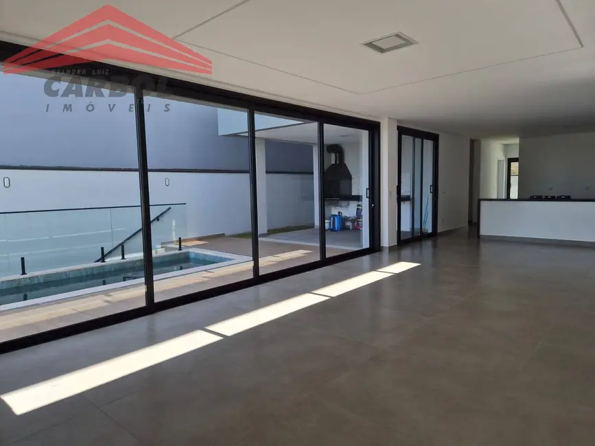 Foto 2 de Casa de Condomínio com 3 quartos à venda, 300m2 em Chácaras Saudáveis e Encantadoras, Jundiai - SP