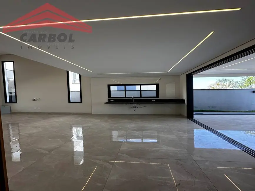 Casa de Condomínio com 3 quartos à venda, 300m2 em Itupeva - SP - imagem 4 Foto 4 de Casa de Condomínio com 3 quartos à venda, 300m2 em Itupeva - SP