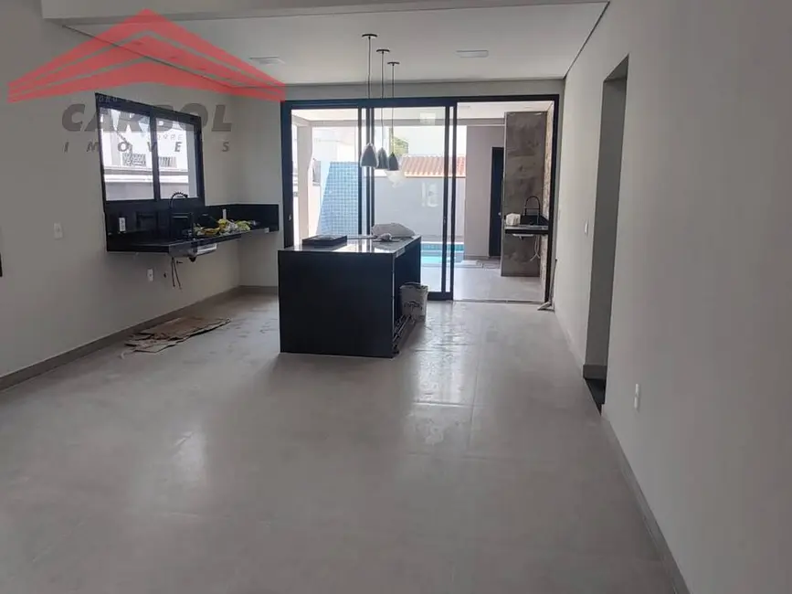 Casa de Condomínio com 3 quartos à venda, 300m2 em Itupeva - SP - imagem 4 Foto 4 de Casa de Condomínio com 3 quartos à venda, 300m2 em Itupeva - SP