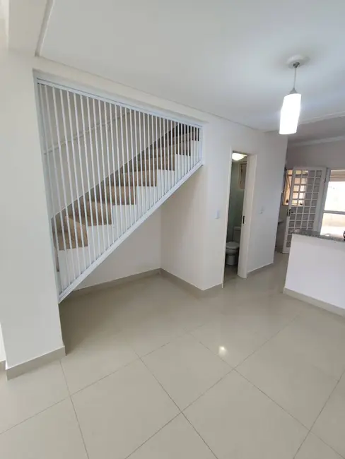 Foto 2 de Casa de Condomínio com 2 quartos à venda, 78m2 em Medeiros, Jundiai - SP