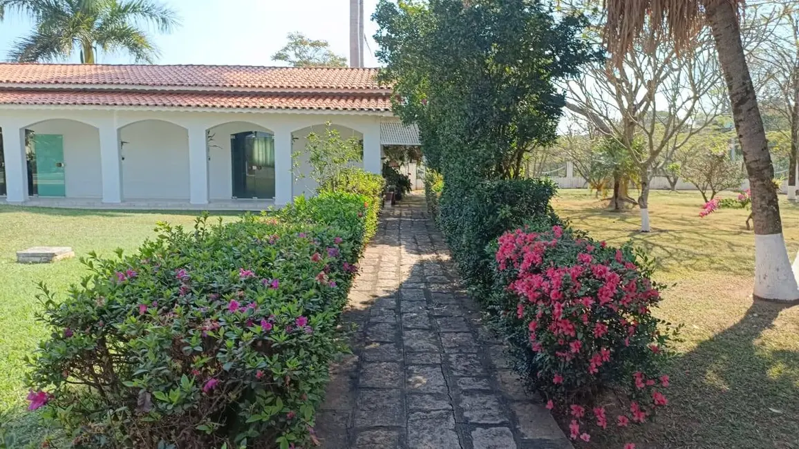 Foto 1 de Chácara com 4 quartos à venda, 2300m2 em Vale das Laranjeiras, Indaiatuba - SP